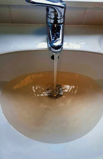 https://plumbernorthfremantle.com.au/uploads/2025/06/blocked-drains-905984.jpg